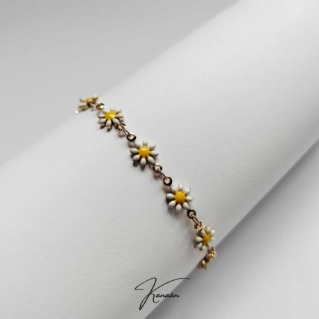 Daisy Chain Bracelet